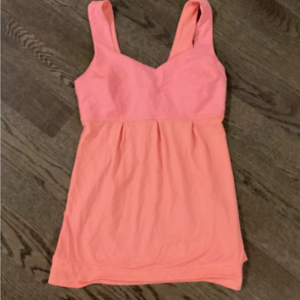 Lululemon Women's Sleeveless Top - size 4